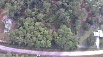 105 Pine Cone Dr, Georgetown, FL 32139