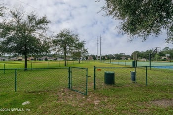 117 Pond Run Ln, Jacksonville, FL 32218