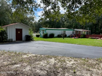 8232 Swan Lake Rd, Melrose, FL 32666