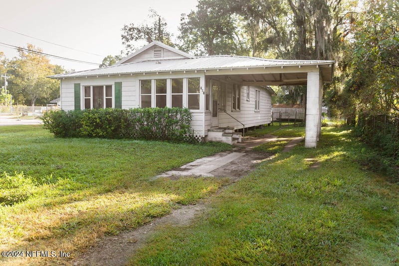 762 Walnut St, Starke, FL 32091