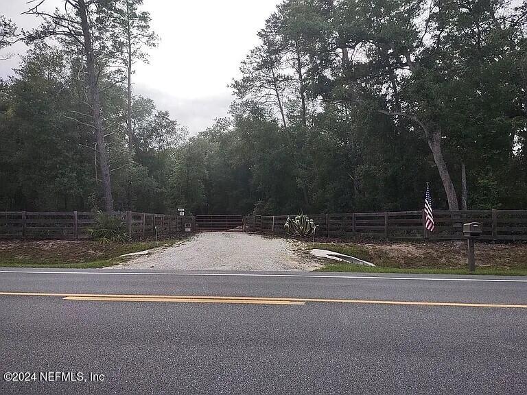 7452 County Rd 315, Keystone Heights, FL 32656