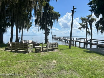 215 Northeast Blvd, Georgetown, FL 32139