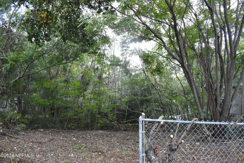 1904 Husson Ave, Palatka, FL 32177