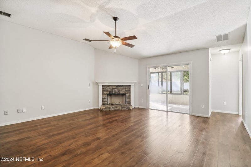 364 Brier Rose Ln, Orange Park, FL 32065