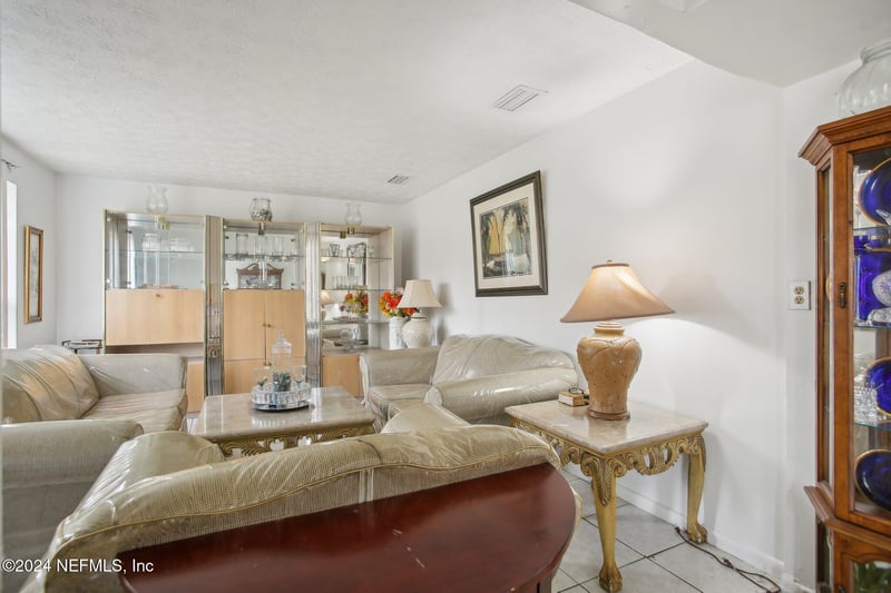 5816 Moncrief Rd, Jacksonville, FL 32209