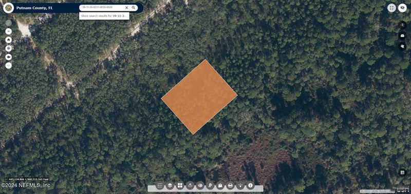 104 Frankfort St, Satsuma, FL 32189