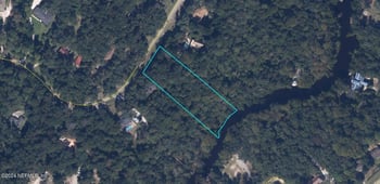 4110 Honeysuckle Cir, Middleburg, FL 32068