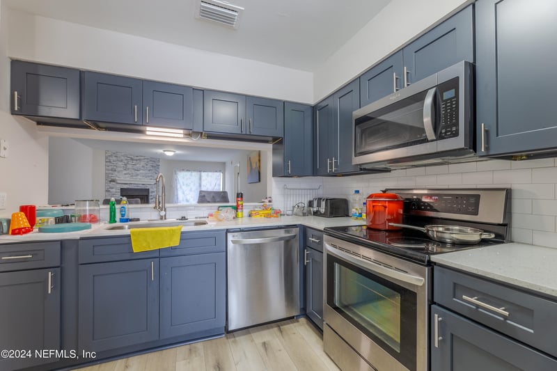 5615 San Juan Ave #105, Jacksonville, FL 32210