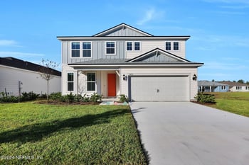 3435 Americana Dr, Green Cove Springs, FL 32043