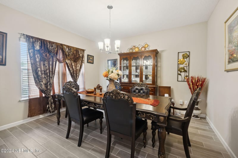 10199 Powell Creek Ct, Jacksonville, FL 32222