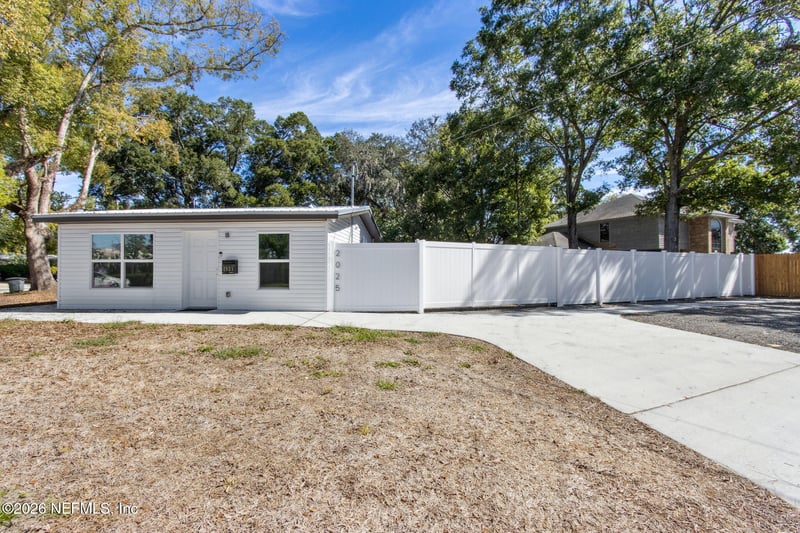 2025 Art Museum Dr, Jacksonville, FL 32207