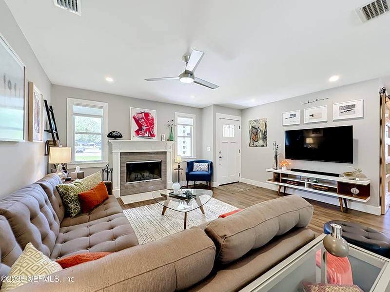 2025 Derringer Rd, Jacksonville, FL 32225