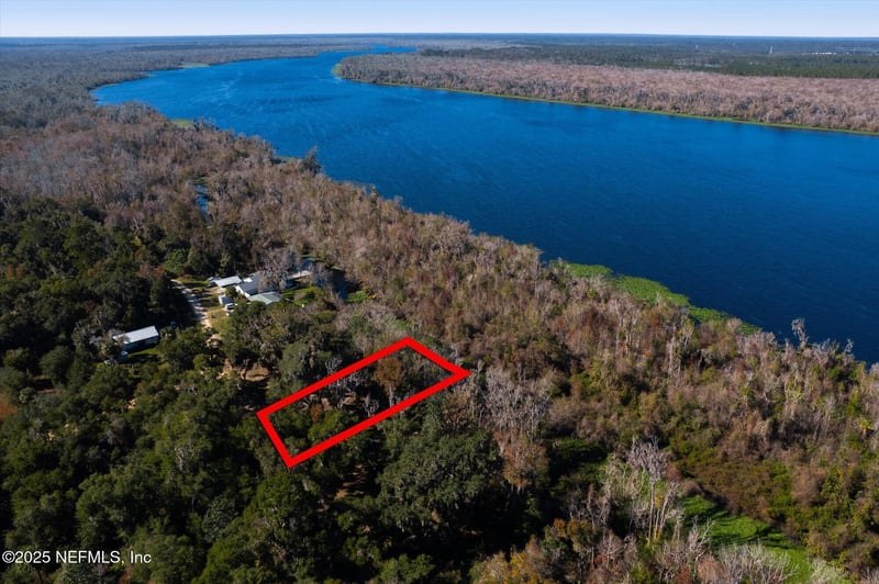 114 Ridgeline Ave, Satsuma, FL 32189