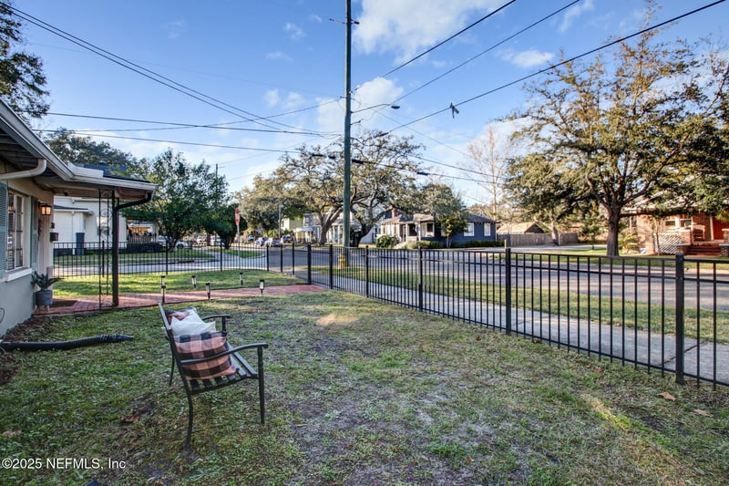 2674 Myra St, Jacksonville, FL 32204