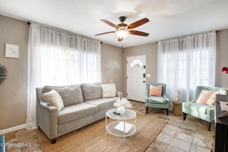 2674 Myra St, Jacksonville, FL 32204