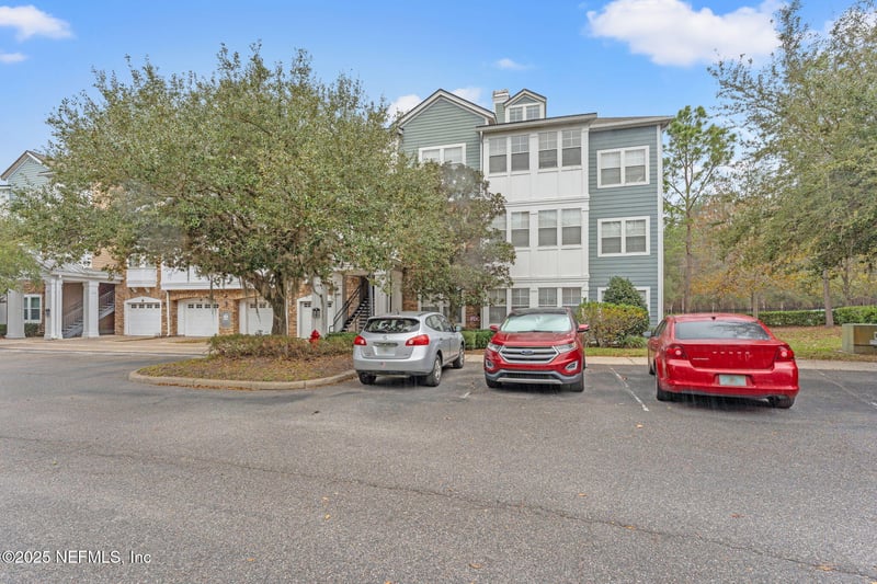 8550 Touchton Rd #127, Jacksonville, FL 32216