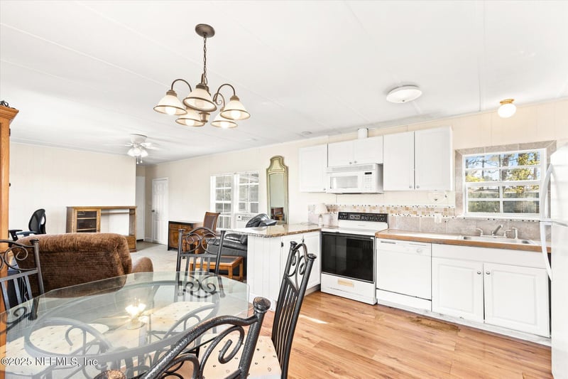 120 Ronald Rd, St Augustine, FL 32095