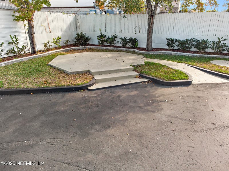 2528 Beaver St, Jacksonville, FL 32254