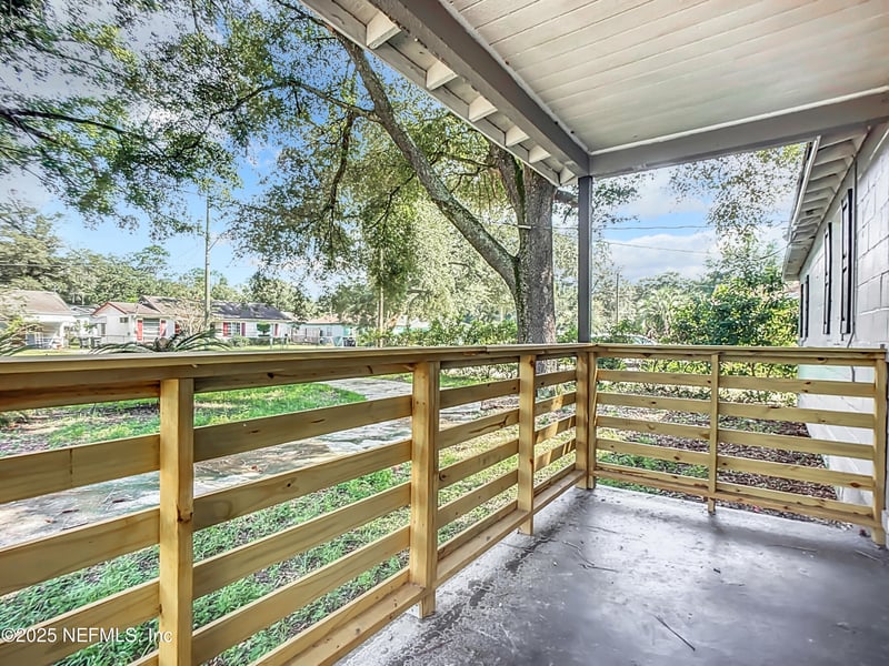 3812 Freeman Rd, Jacksonville, FL 32207