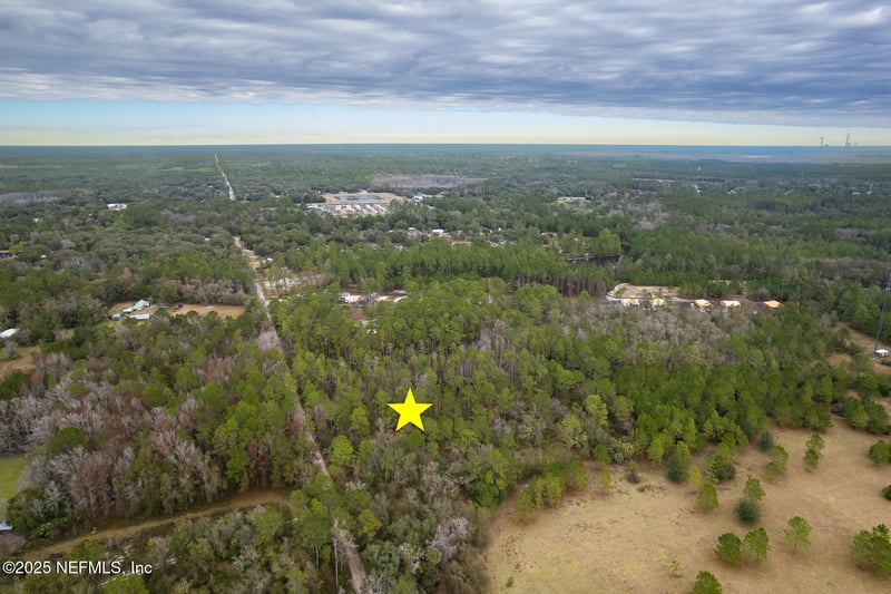 220 Chesser Rd, Palatka, FL 32177