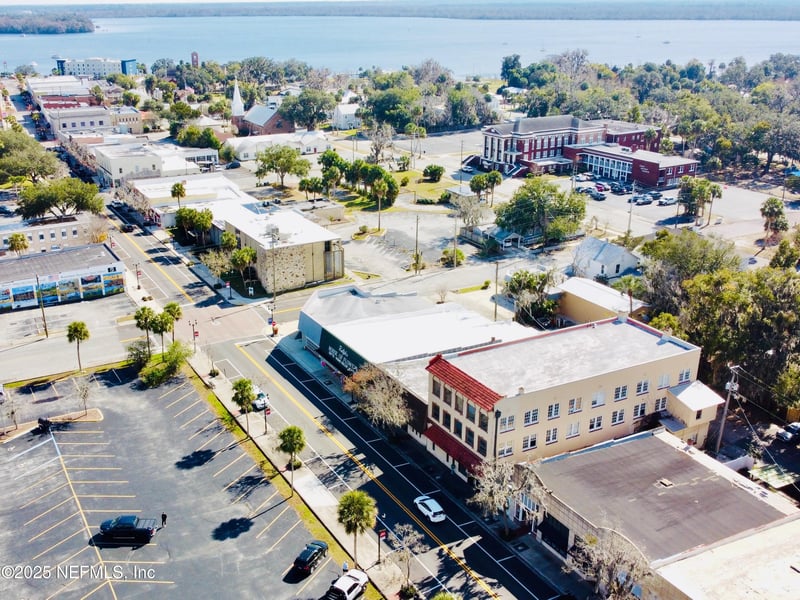 607 St Johns Ave, Palatka, FL 32177