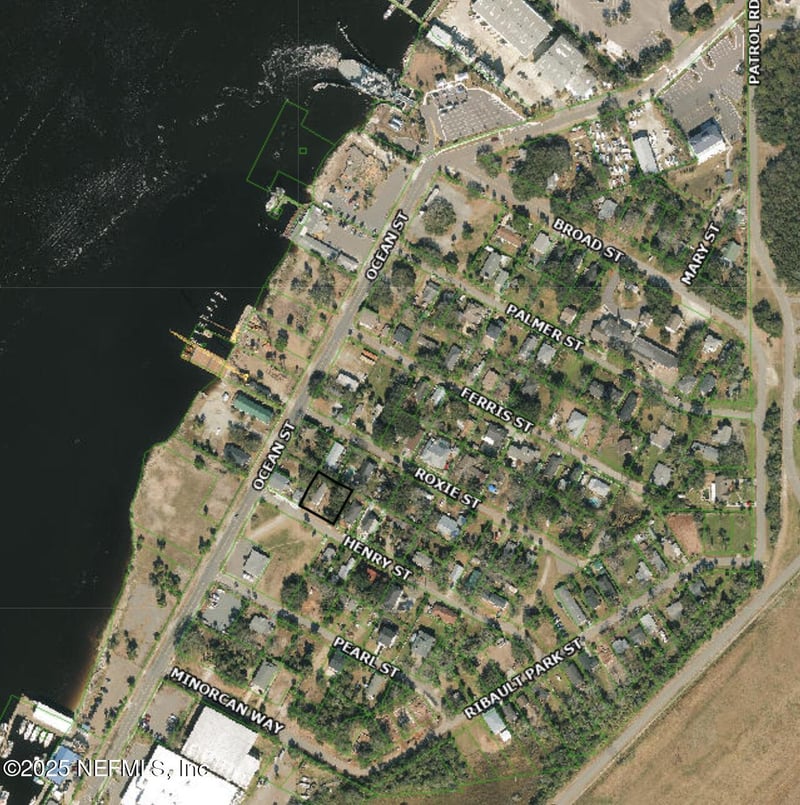 1453 Henry St, Jacksonville, FL 32233