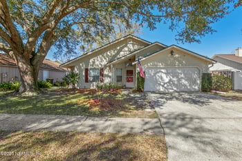 8457 Sugartree Dr, Jacksonville, FL 32244