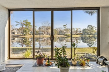 6175 Lake Tahoe Dr, Jacksonville, FL 32256