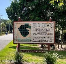 807 White St, Fernandina Beach, FL 32034