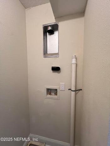 1200 Bretta St #3, Jacksonville, FL 32211