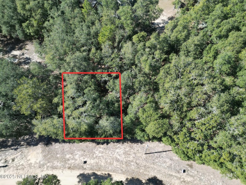 217 Lake Lucy Crescent, Interlachen, FL 32148