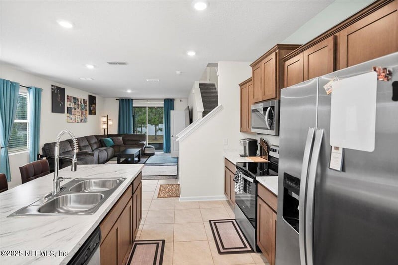 2846 Mule Deer Cir, Jacksonville, FL 32225