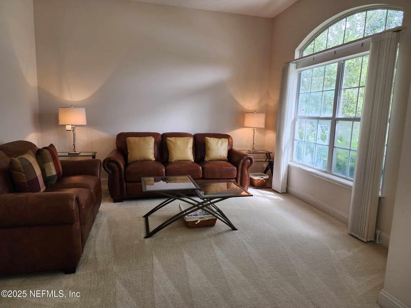 9517 Adelaide Dr, Jacksonville, FL 32244