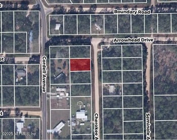 127 Cherokee Ave, Interlachen, FL 32148