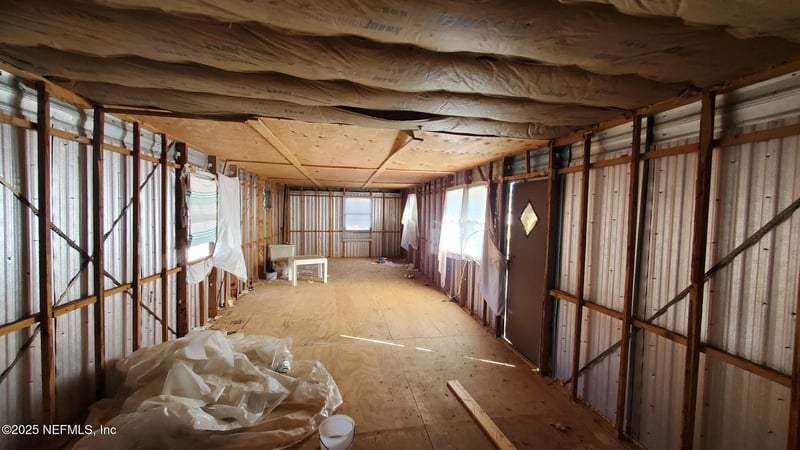 219 Anthony Ave, Interlachen, FL 32148