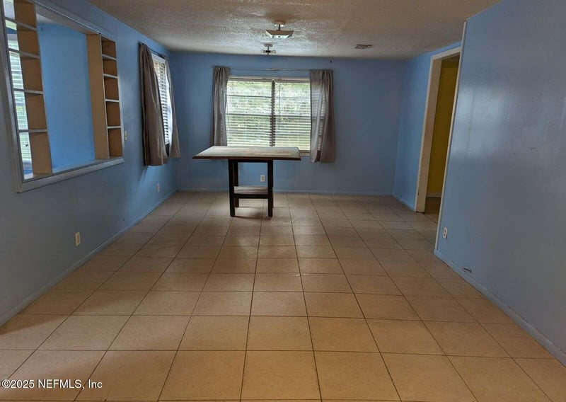 10593 Joes Rd, Jacksonville, FL 32221