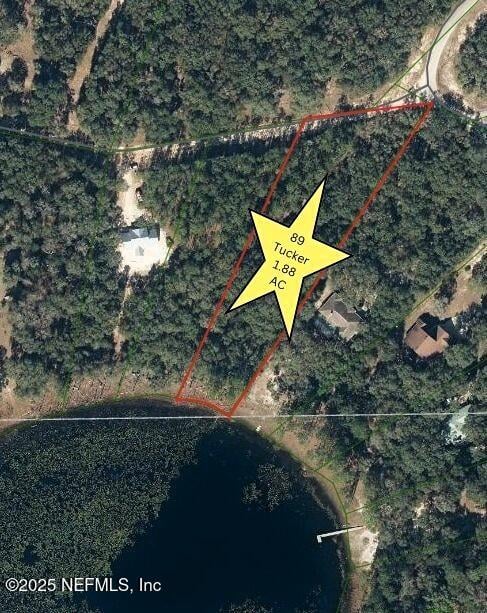 89 Tucker Lake Rd, Melrose, FL 32666