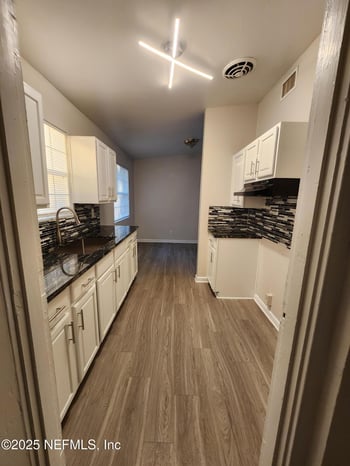 1647 Fouraker Rd, Jacksonville, FL 32221