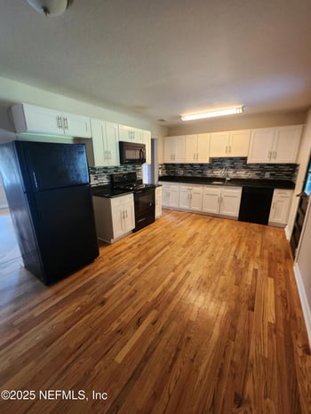 4282 Forest Blvd, Jacksonville, FL 32246