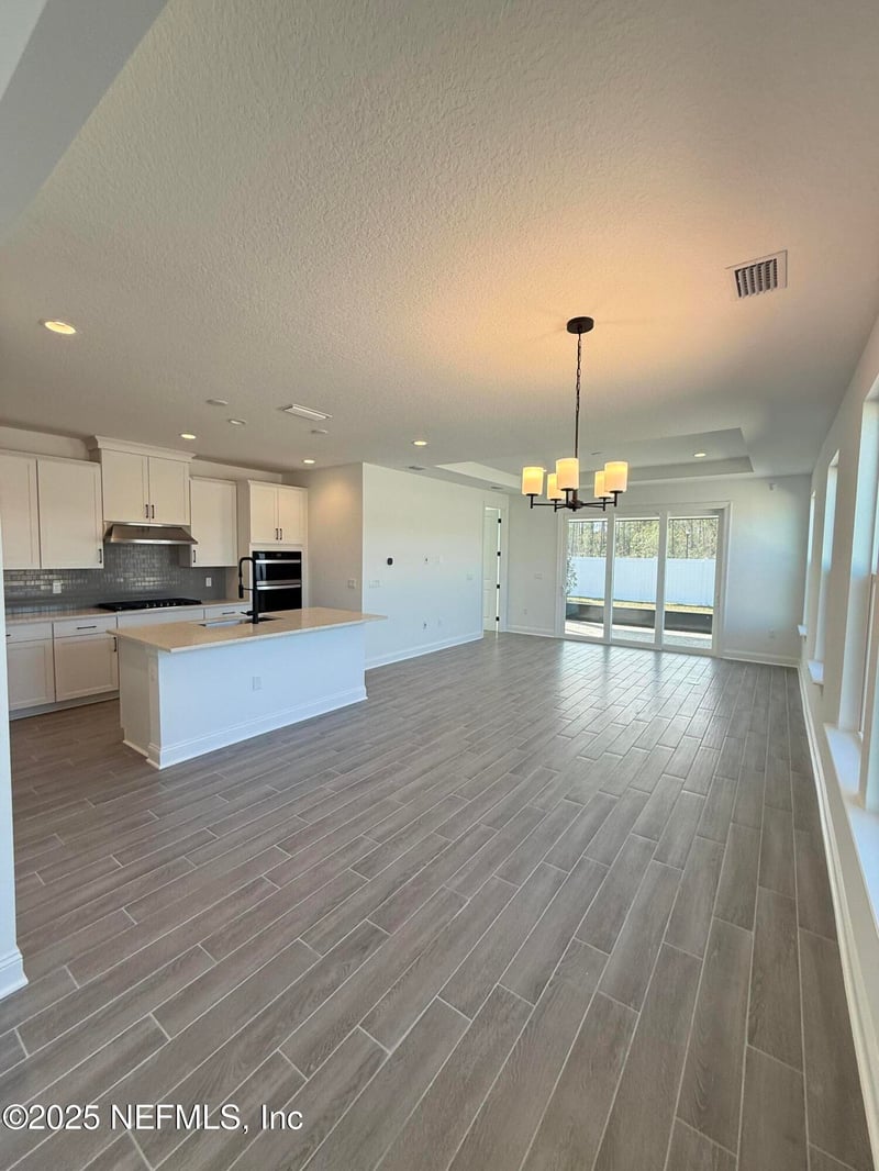 17 Mulberry Rd, Palm Coast, FL 32164