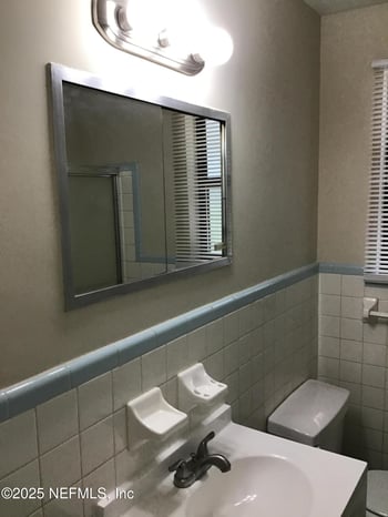 6869 Champlain Rd, Jacksonville, FL 32208