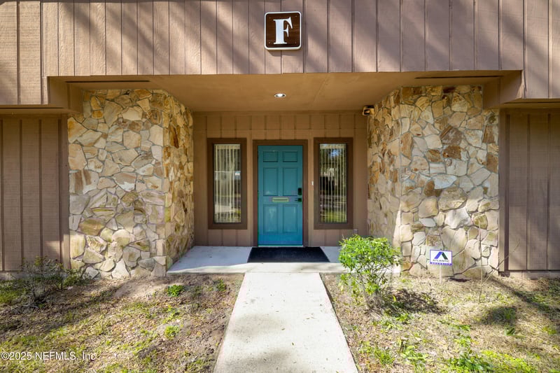 943 Cesery Blvd #F, Jacksonville, FL 32211