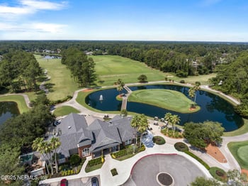 2448 Country Side Dr, Fleming Island, FL 32003