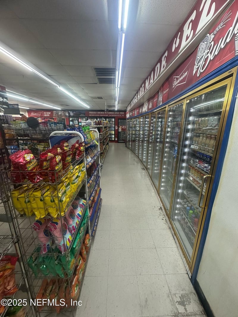 1318 Orange Ave, Green Cove Springs, FL 32043