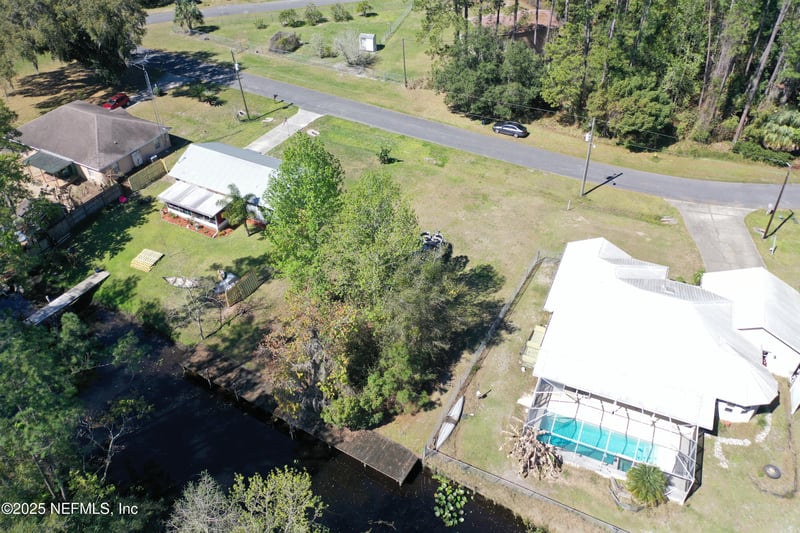 117 Park Dr, Satsuma, FL 32189