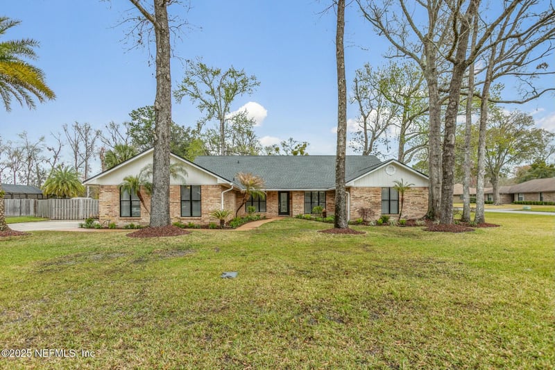 739 Duart Dr, Orange Park, FL 32073