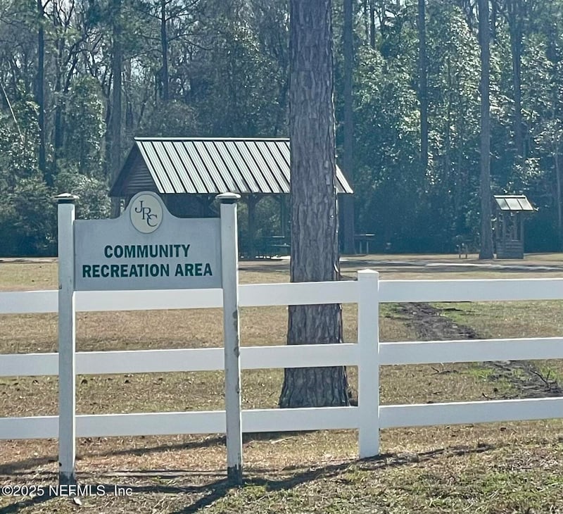 11068 Blazing Ridge Ct, Jacksonville, FL 32219