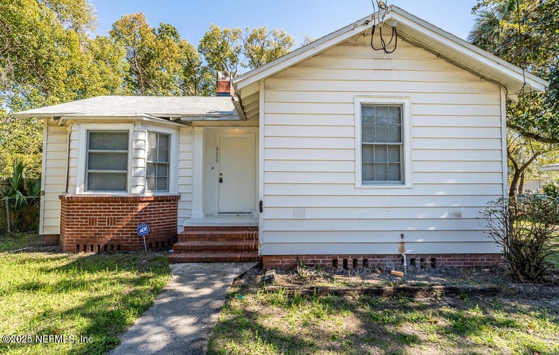 8027 Floyd St, Jacksonville, FL 32208