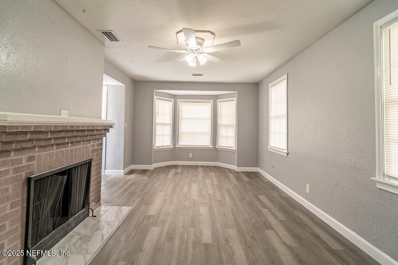 8027 Floyd St, Jacksonville, FL 32208