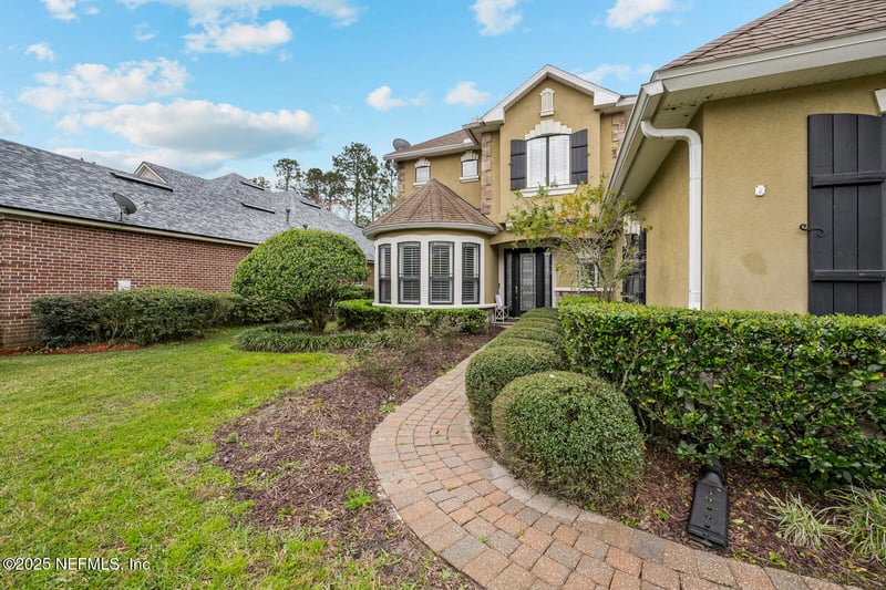 165 St Johns Forest Blvd, St Johns, FL 32259